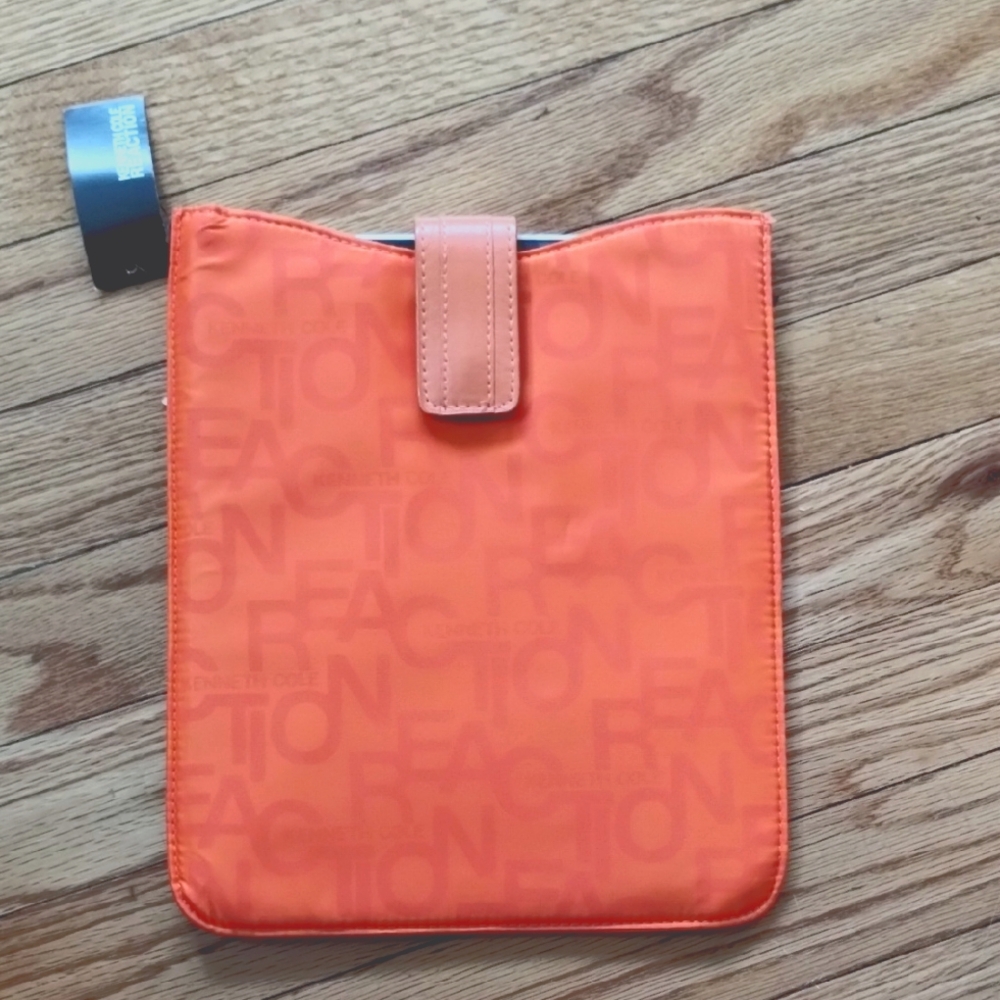 iPad Case Kenneth Cole Reaction Logo Nwt Fabric With Leather Magnetic Clasp